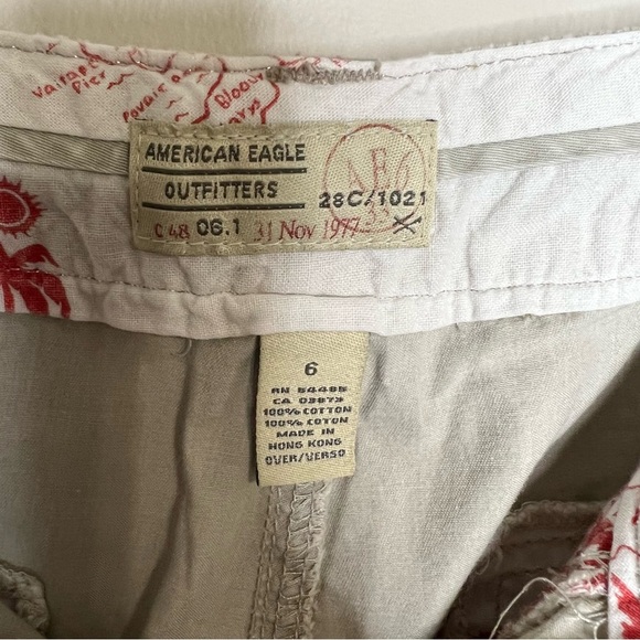 American Eagle Outfitters Y2K Khaki Cropped Capri Low Rise Pants size 6 - Picture 5 of 13